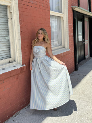 Striped Tube Neck Strapless Flare Maxi Dress