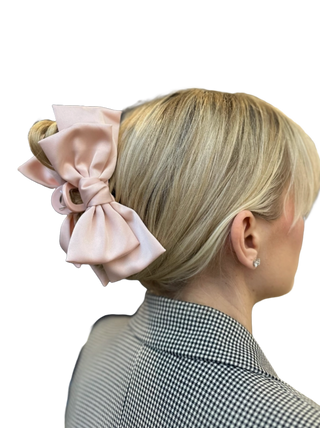 Ballet Bow Claw Hair Clip Pink