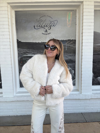 Faux Fur Open Jacket Ivory Pockets