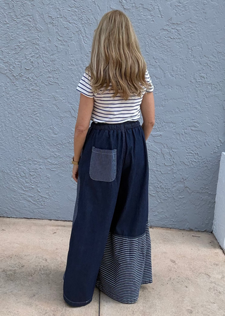 Star Patch Wide Leg Denim Pant