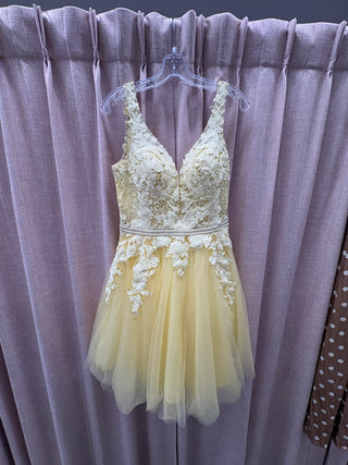 Dave & Johnny A8341 : Yellow : Size 7/8