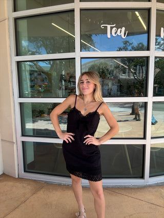 Lace Trim Fitted Short Dress with Velvet Bow spaghetti straps 