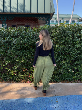 Tie Front Bloomer Pant Olive