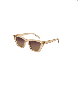 Villa Sand Sunglasses Z Supply njected Nylon Frame, Polarized Lenses
100% UVA, UVB & UVC Protection
Medium Sized Cateye Shape
Best for Oval Face Shapes
Rinse with warm water, clean lens with microfiber cloth